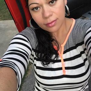 Meet your Posher, Angelica